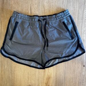 Lululemon Varsity Pull On Shorts